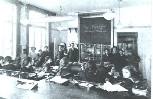 alt= Physiksaal Albertgasse