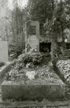 Grab von Zofka Kveder in Zagreb