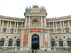 Eingang in die Neue Hofburg 