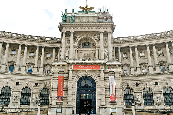 Heldenplatz © Österreichische Nationalbibliothek