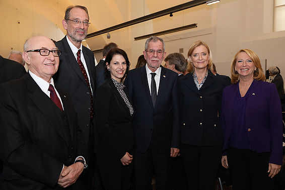 Günter Geyer, Heinz Faßmann, Karoline Edtstadler, Alexander Van der Bellen, Johanna Rachinger und Doris Bures