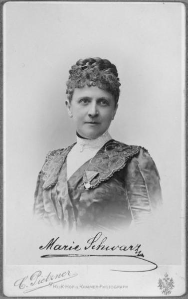Marie Schwarz (in den 1890er-Jahren)