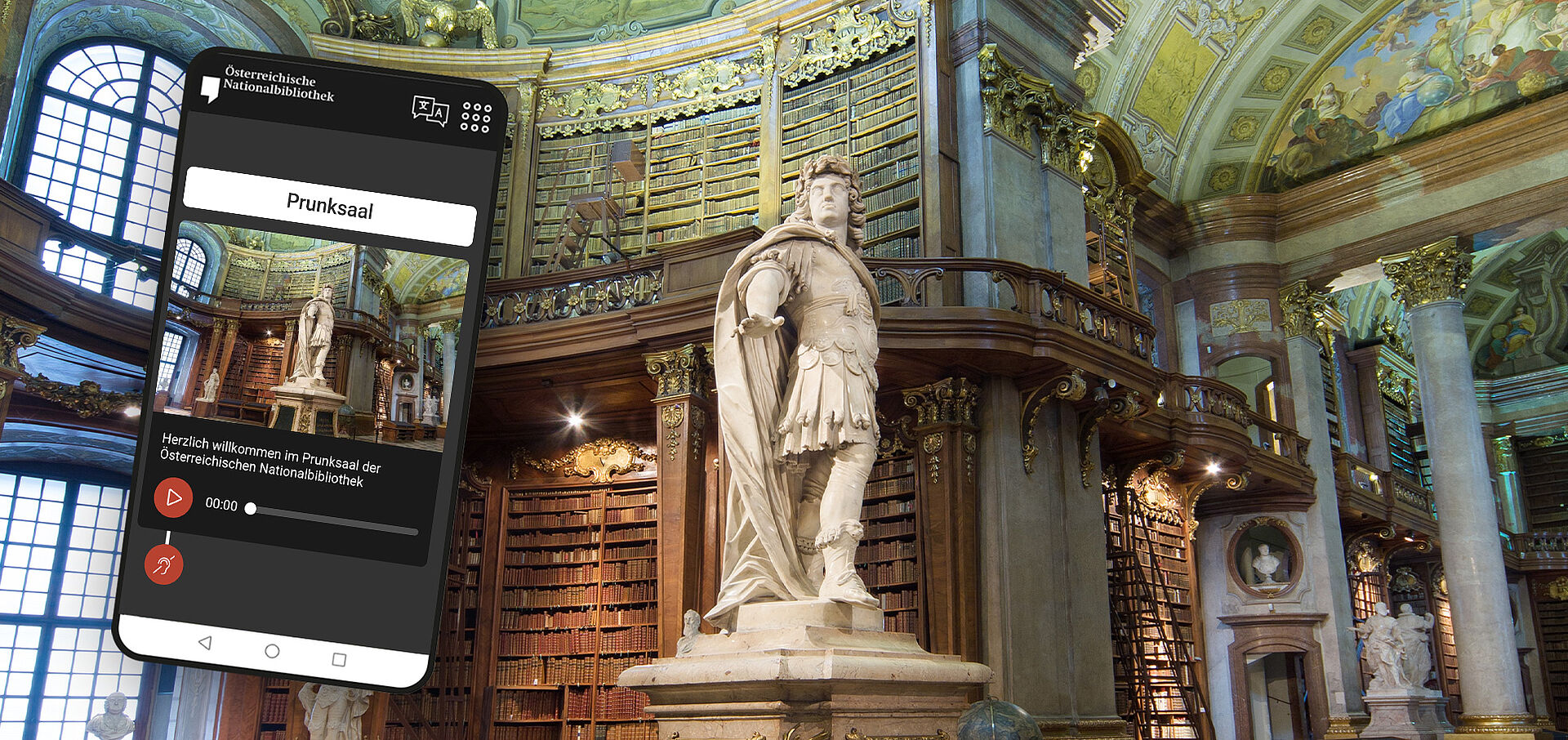 Foto von einem Smartphone in einem barocken Saal mit Statue
