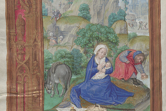 Maria stillt Jesus in einer Wiese vor einem Berg. Stadt, Esel und Menschen im Hintergrund