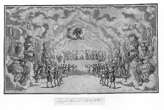 Schwarz-weiße Zeichnung eine aufwendigen Bühnenbildes mit Wolken und vielen Menschen auf beiden Seiten.