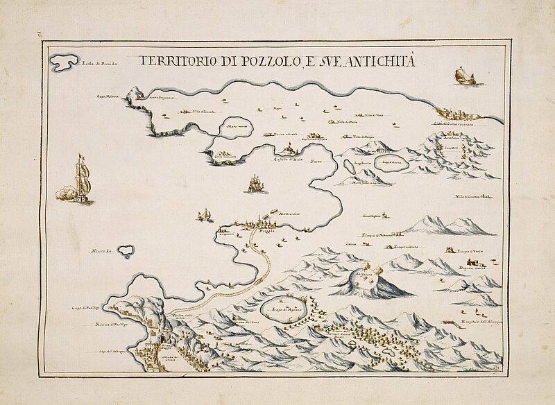 Blau-braun gezeichnete Karte, links Meer, rechts Land und Berge