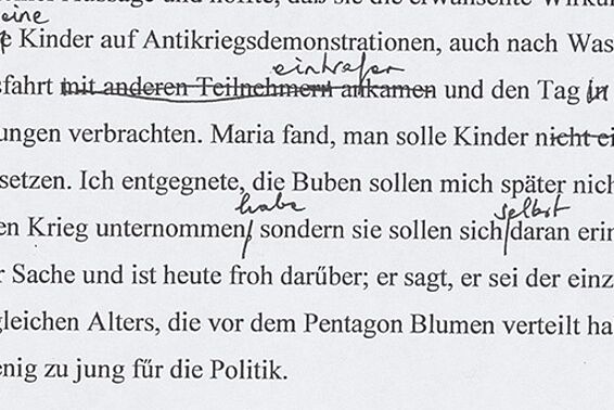 Getippter Text mit handschriftlicher Korrektur