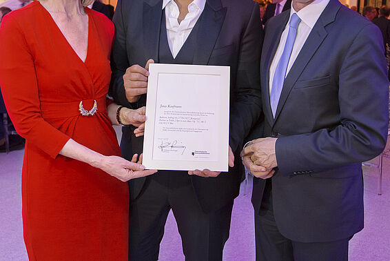 Dr. Johanna Rachinger, Jonas Kaufmann und Josef Ostermayer