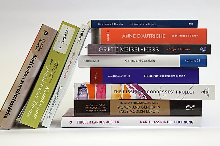 Ariadne books