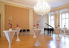 Salon Hoboken
