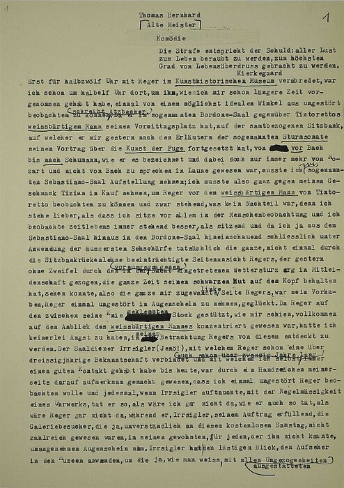 Typoskript mit Unterstreichungen und handschriftlichen Korrekturen