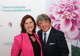 22_purtscher_becvar.jpg Zwei Personen posieren für ein Foto.
